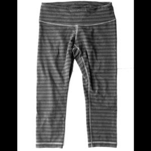 Women’s Lululemon leggings size 8